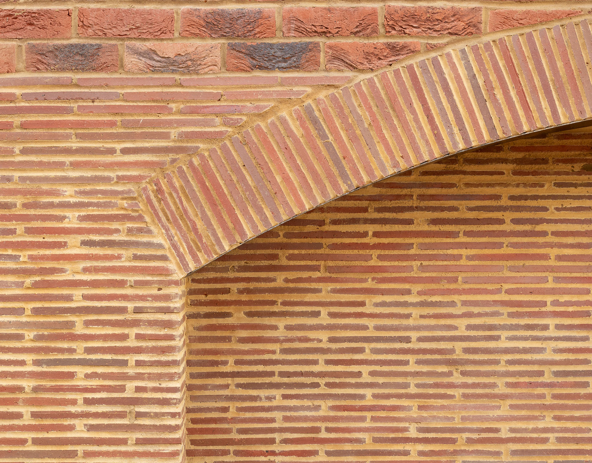 linium bricks in quarry tile size residential project by Harp and Harp